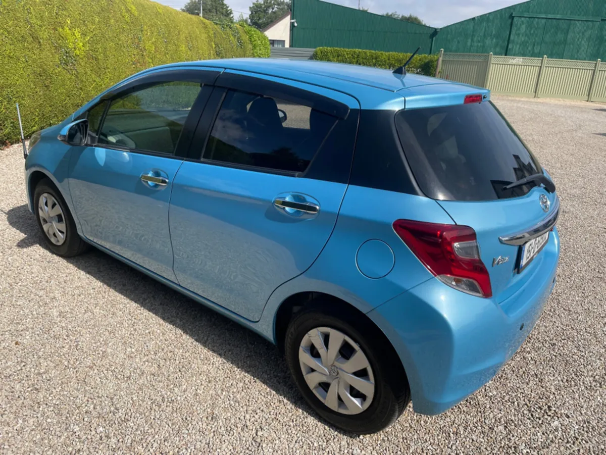 Toyota Vitz NSP130 5DR AUTO - Image 3