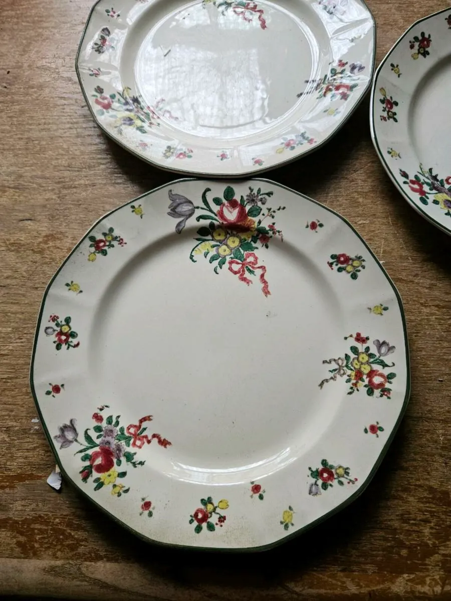 Vintage Royal Doulton Plates - Image 3