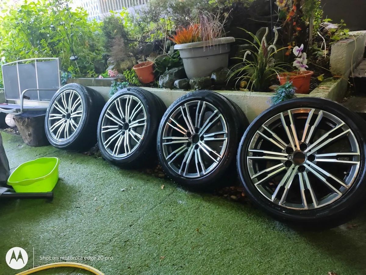 BMW alloys Astra parts - Image 1