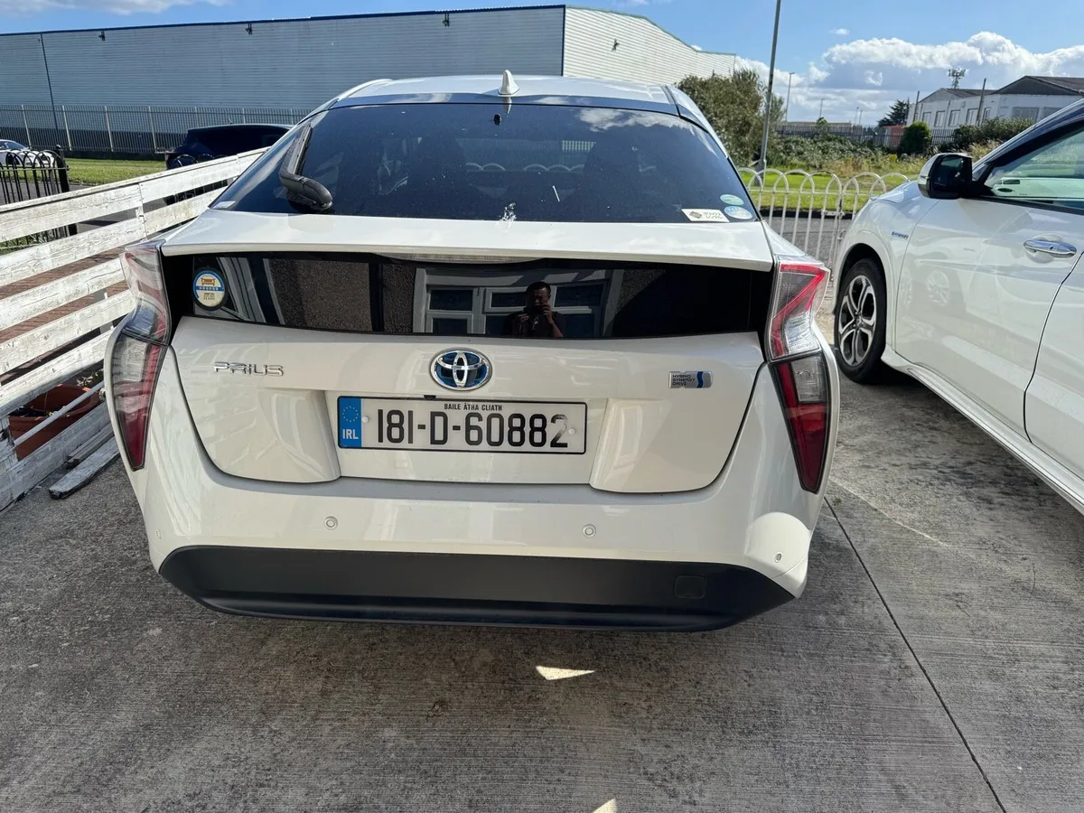 181 Toyota Prius - Image 2