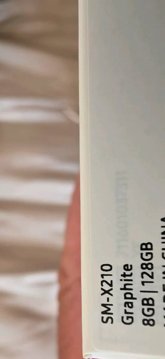 Samsung Galaxy Tab A9 + boxed unopened - Image 3