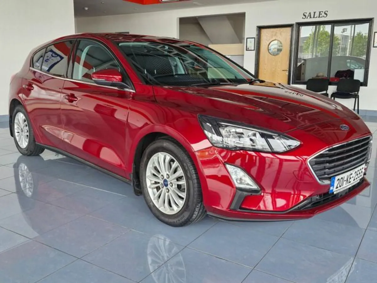 Ford Focus Titanium Auto 5D 1.5TD120 S6.2 A8 4 - Image 1