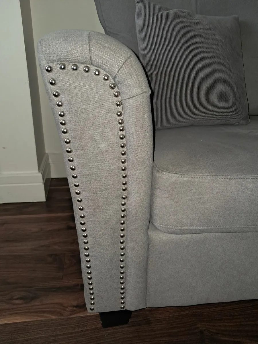 Sofa - Image 3