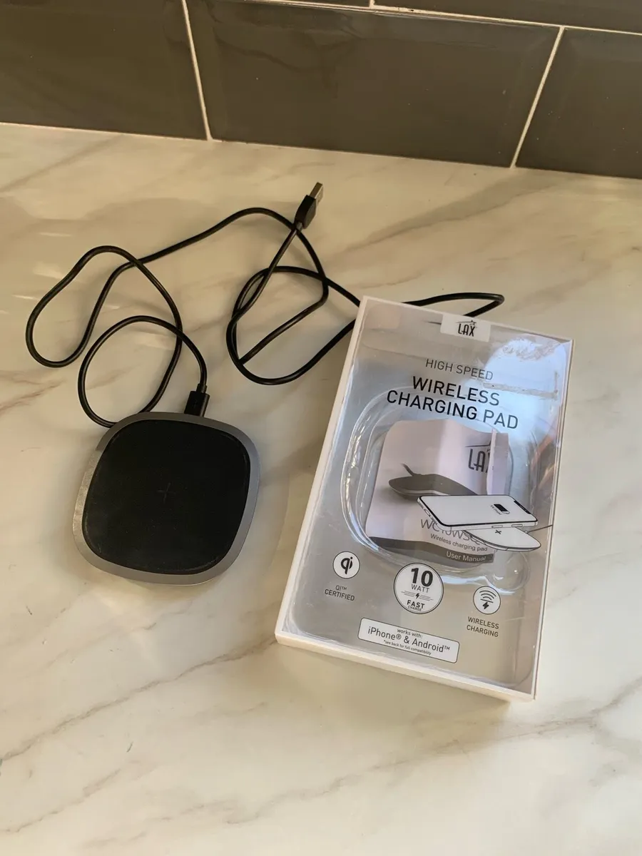 Wireless charging pad