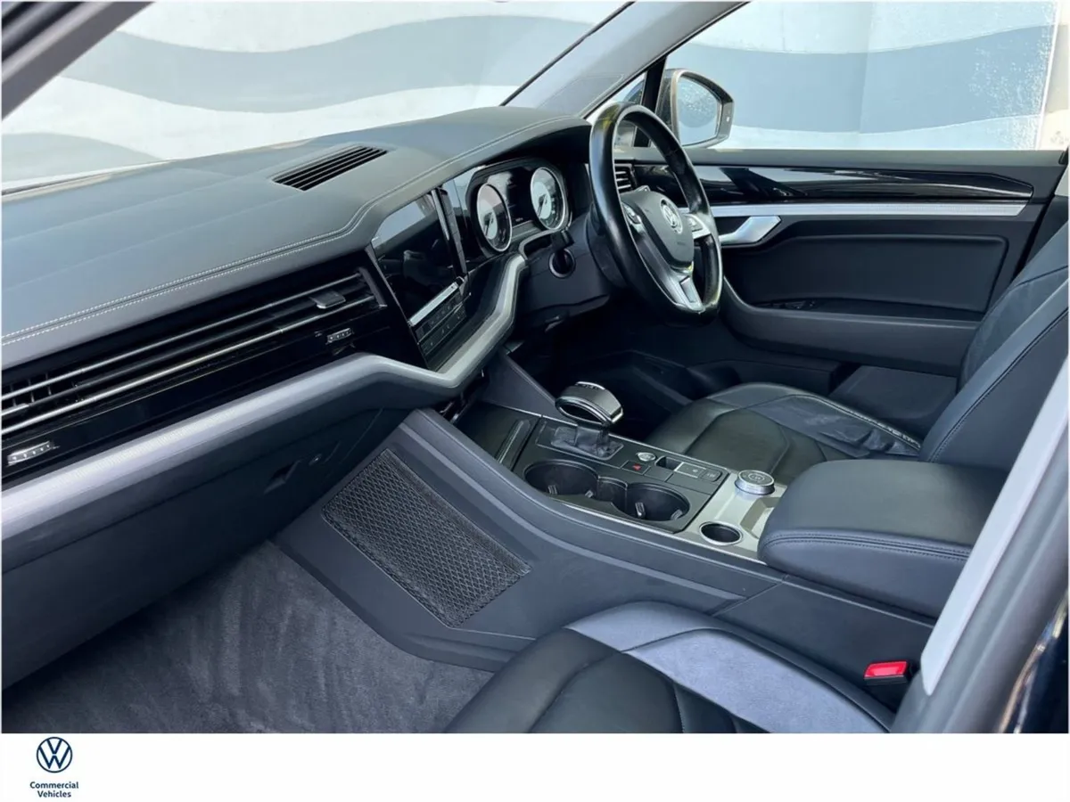 Volkswagen Touareg Touareg Business 3.0 TDI 4M 231 - Image 4