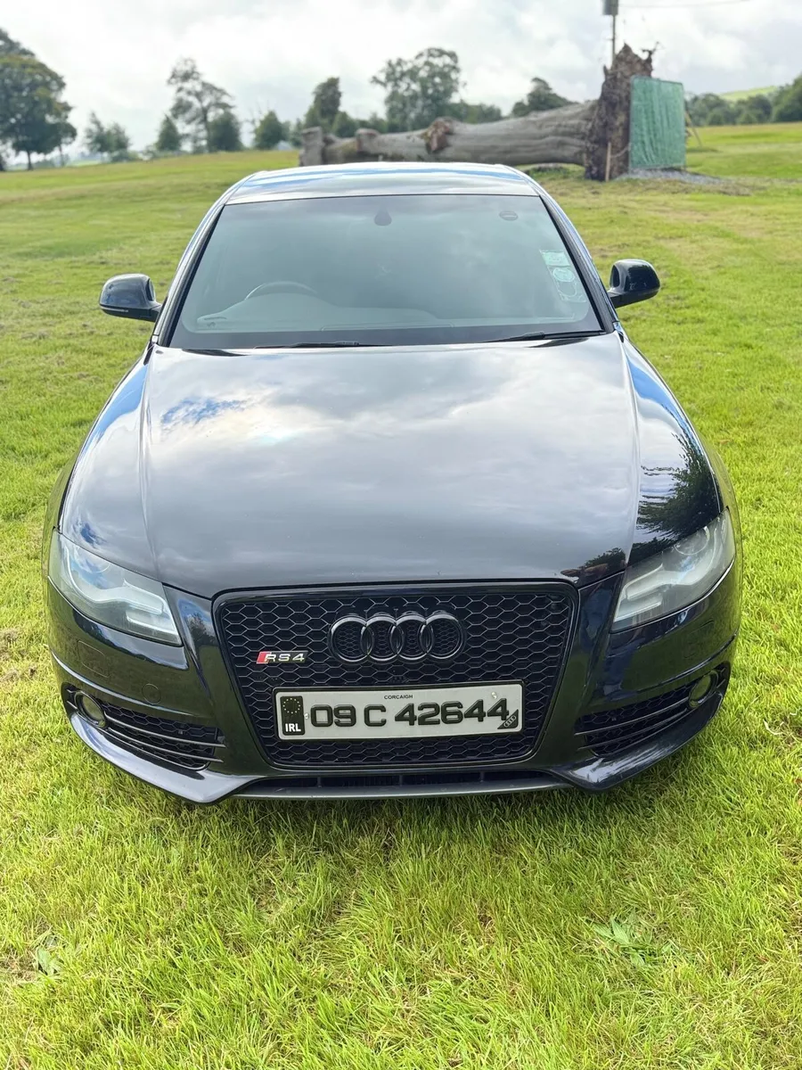 Audi A4 2009 - Image 4