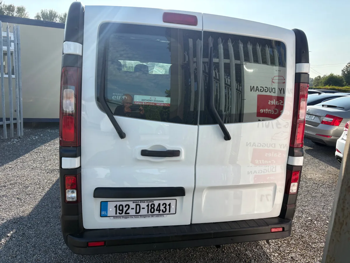 192 Renault Trafic - Image 3