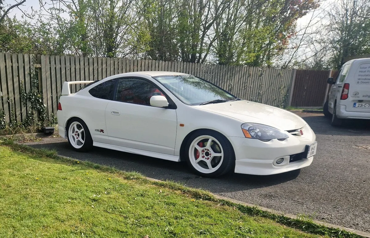 Honda Integra Dc5 Type R - Image 1