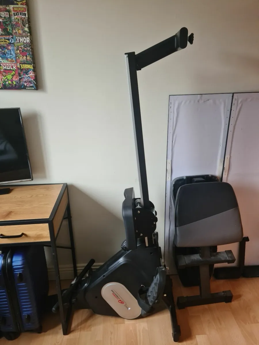 Magnetic Home Fitness Code Rowing Machine - Image 1