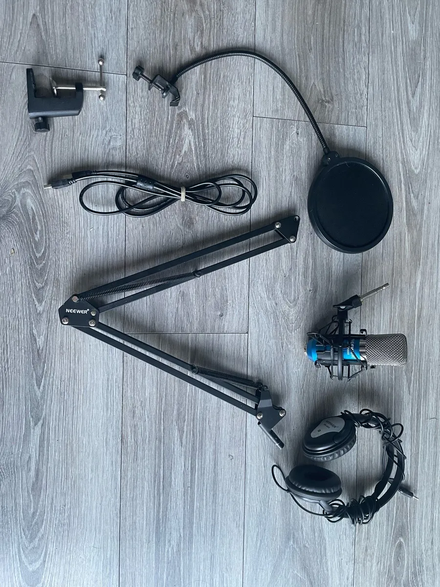 Neewer NW-7000 microphone & accessories - Image 2