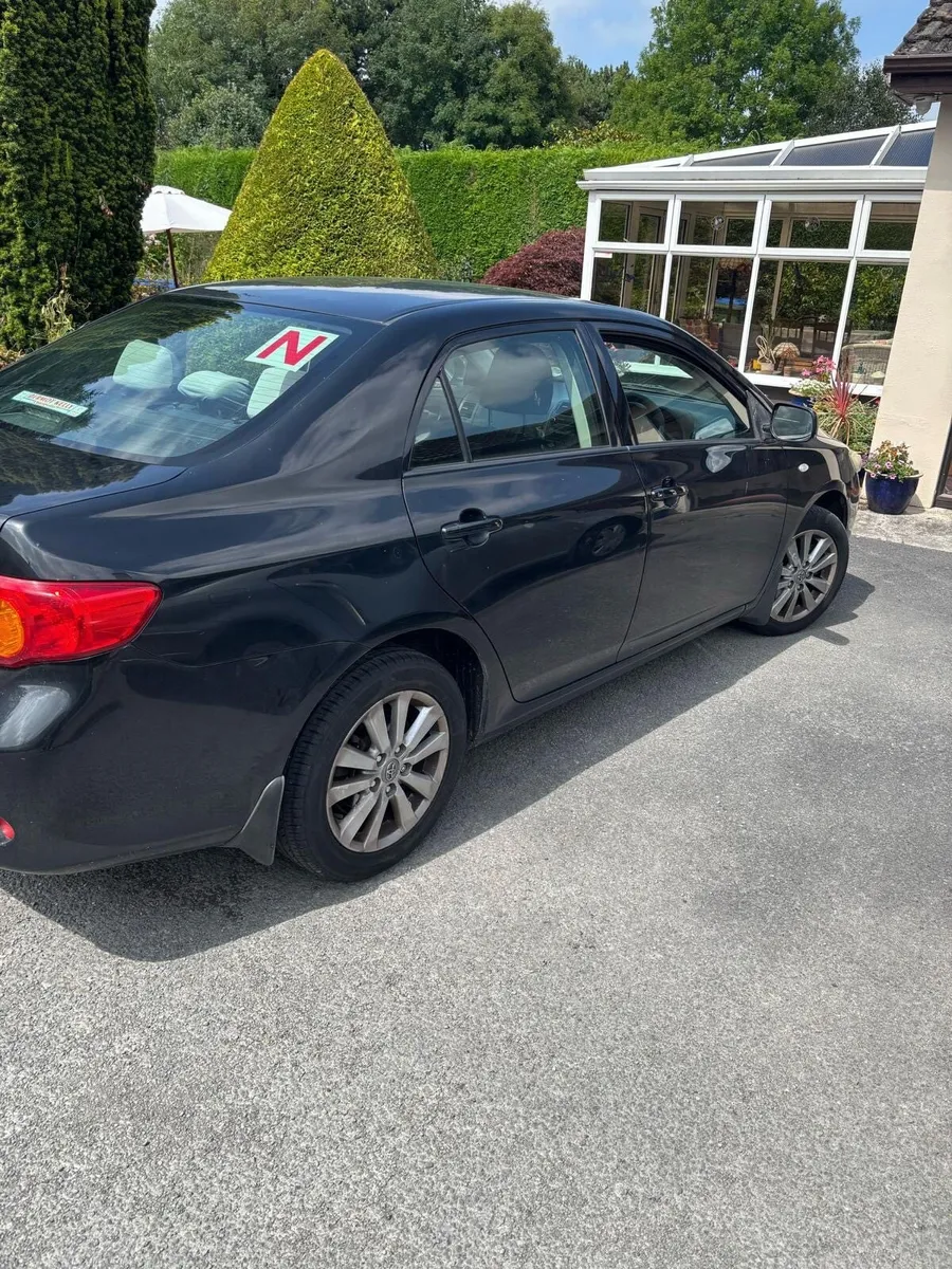2007 Toyota Corolla saloon - Image 4