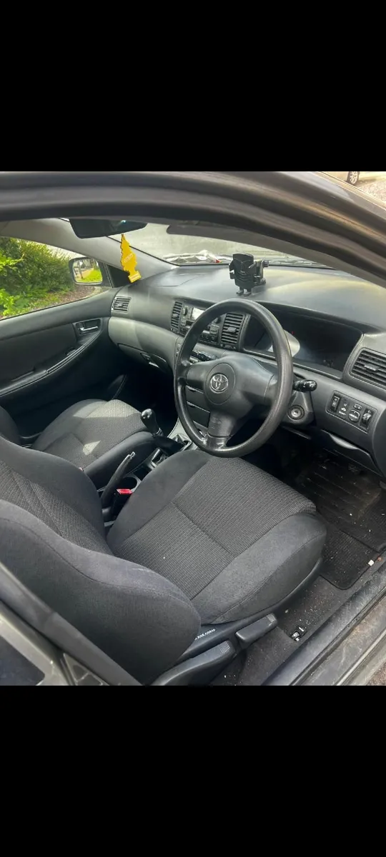 Toyota Corolla 2005 - Image 3
