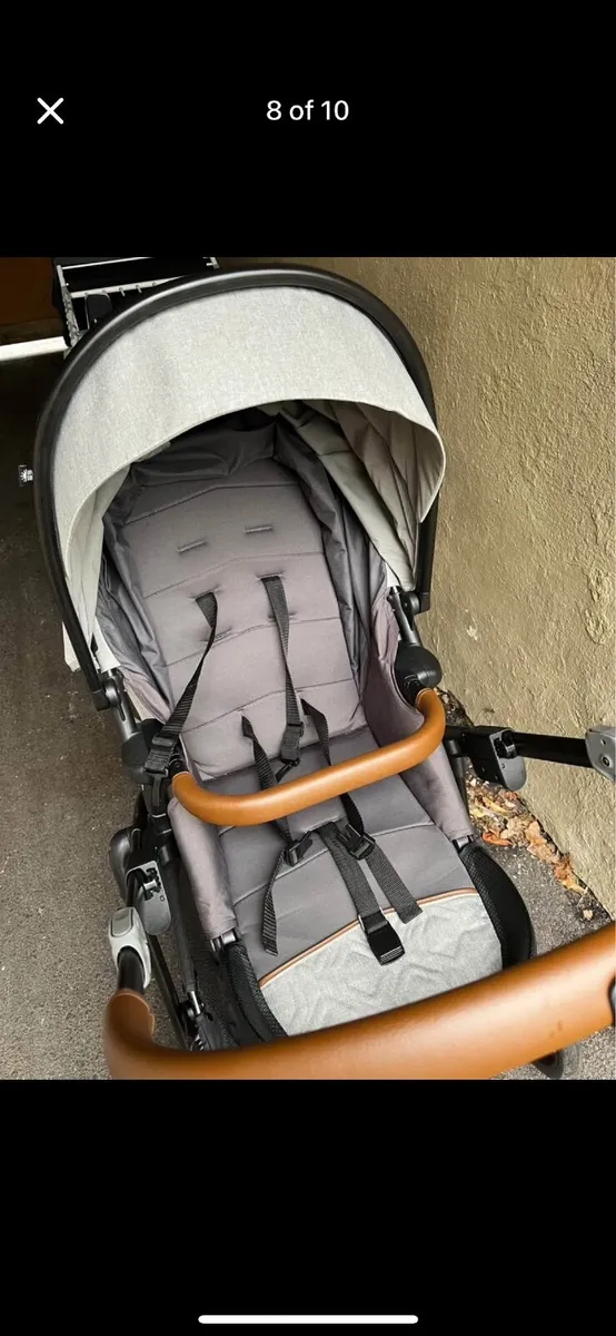 Travel system with isofix base - Image 1