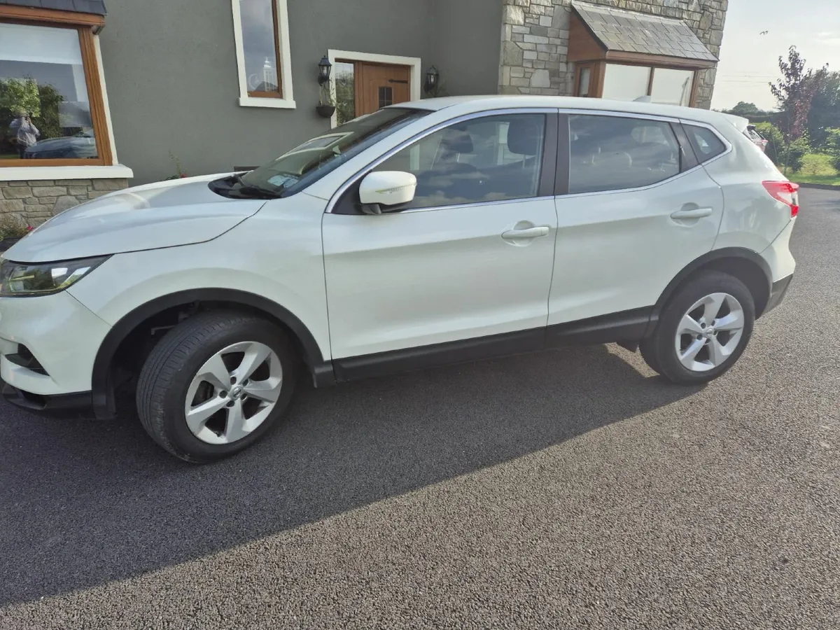 Nissan Qashqai 2018 - Image 2