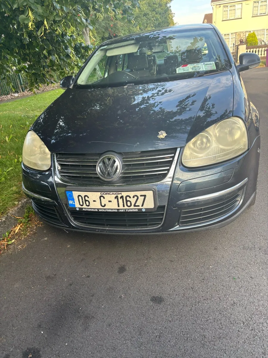 Volkswagen Jetta 1.9 Diesel AUTOMATIC - Image 3