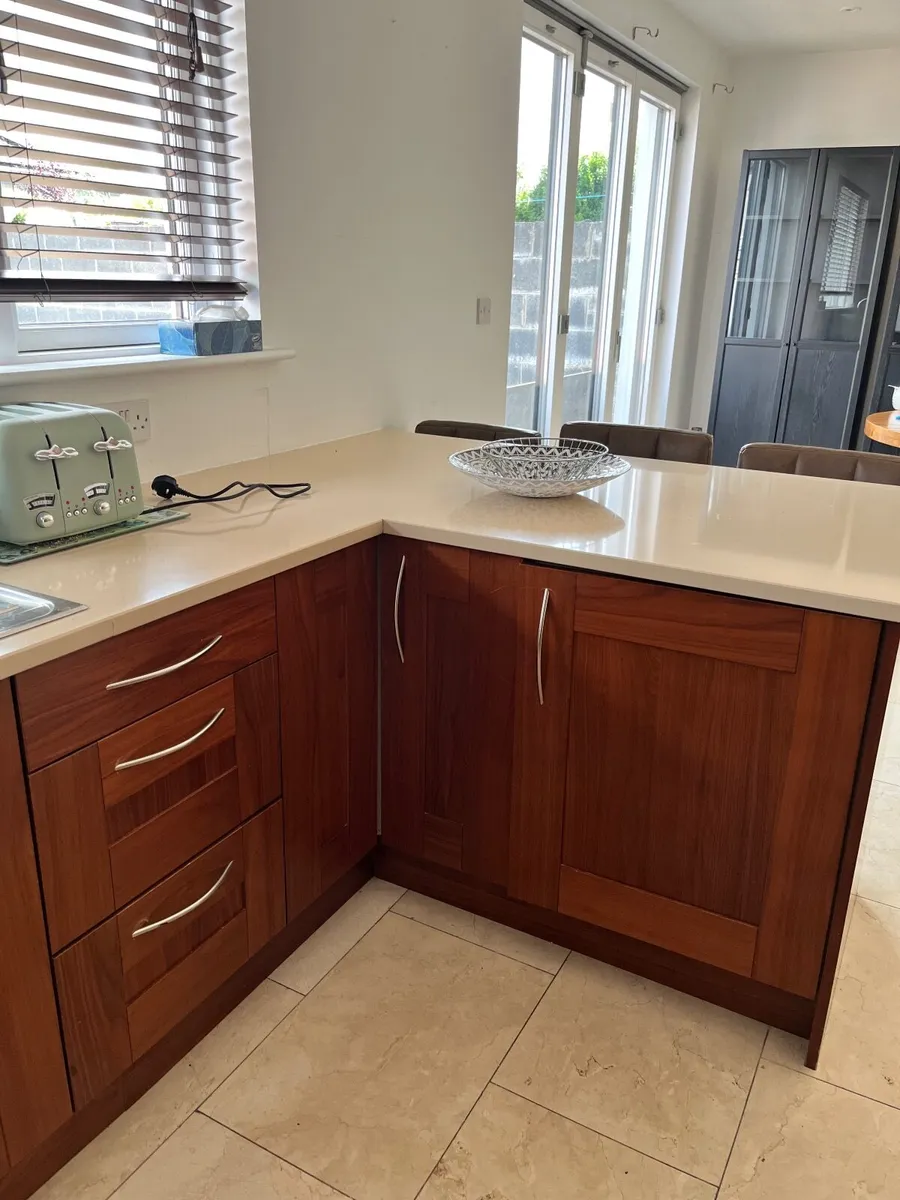 Walnut Kitchen & Granite worktop for sale - Image 2