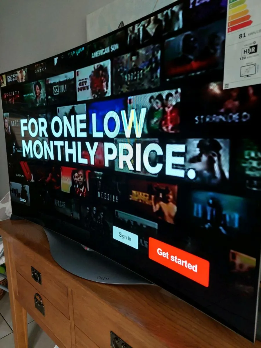 Lg Oled Smart Tv - Image 4