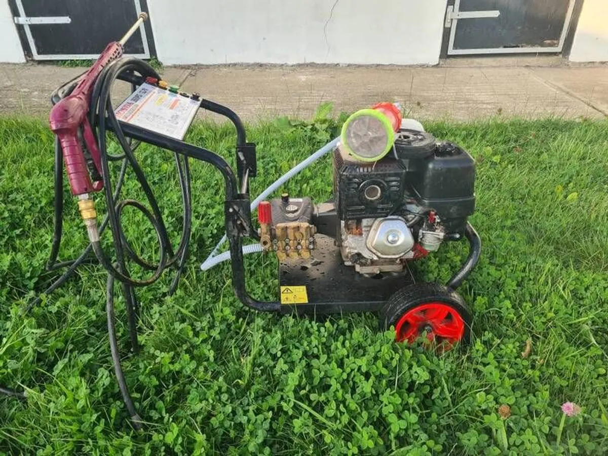 Honda GX390 Power Washer - Image 1