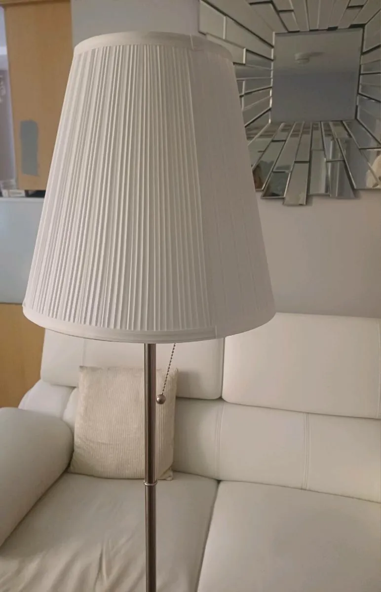 Standing lamp - Image 2
