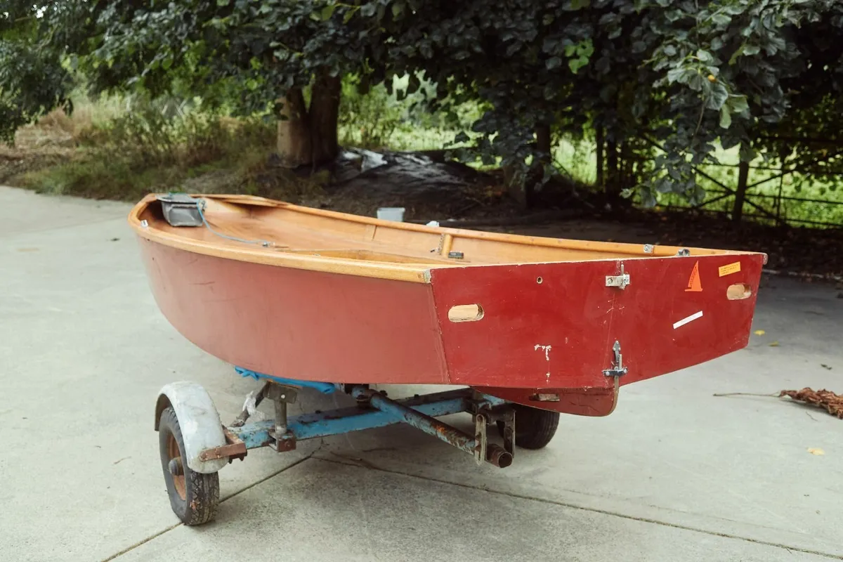 Mirror Sailing Dingy - Image 2