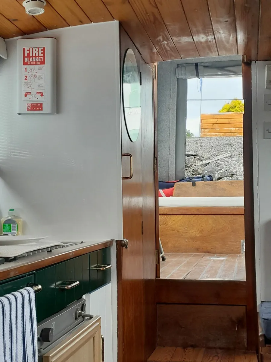 Boat - Image 2