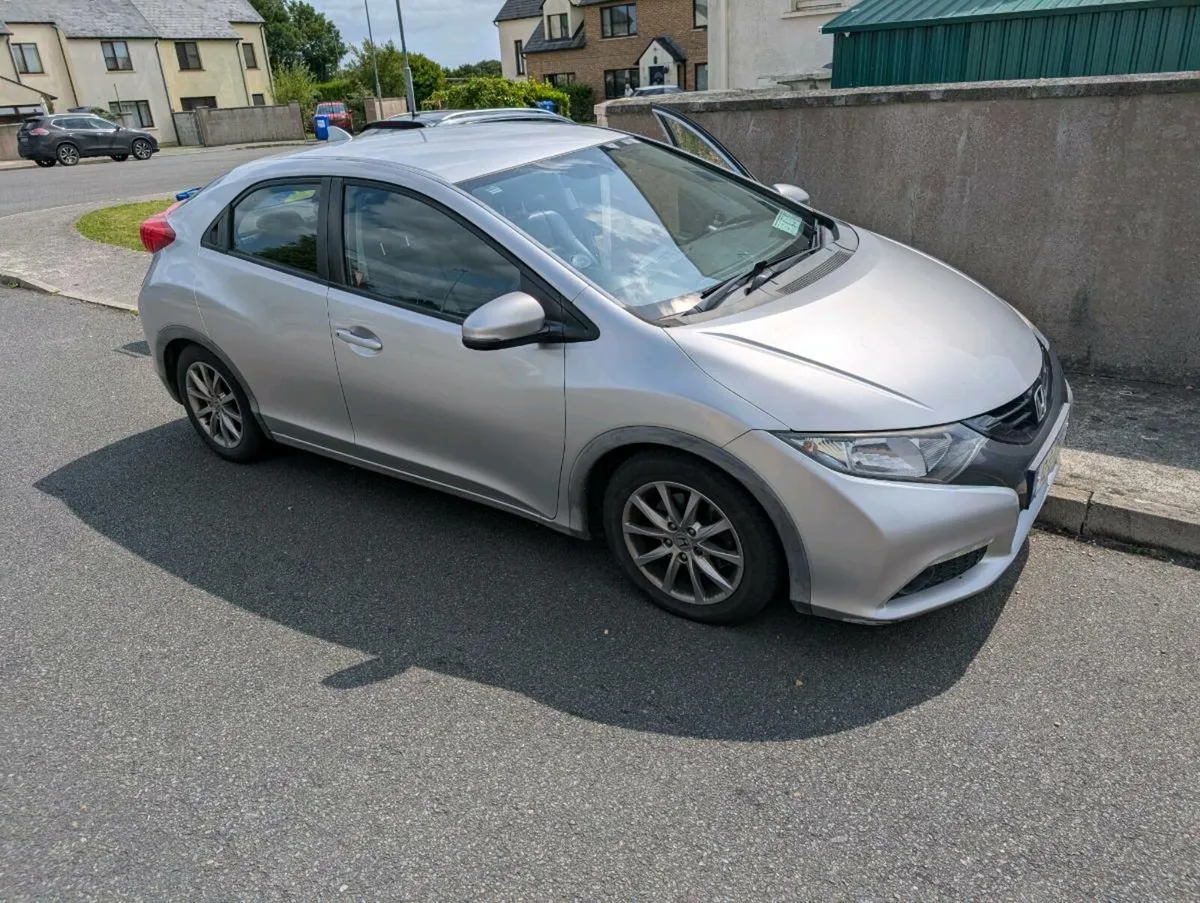 2012 Honda Civic - Image 1