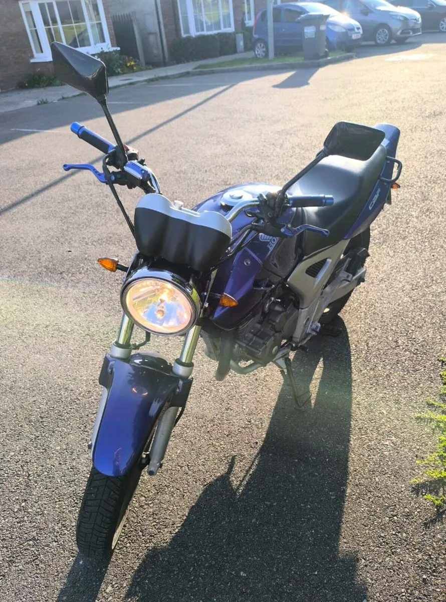 Honda cbf250 2007 - Image 2