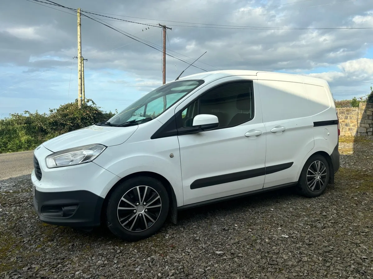 2015 Ford Transit Courier - Image 4