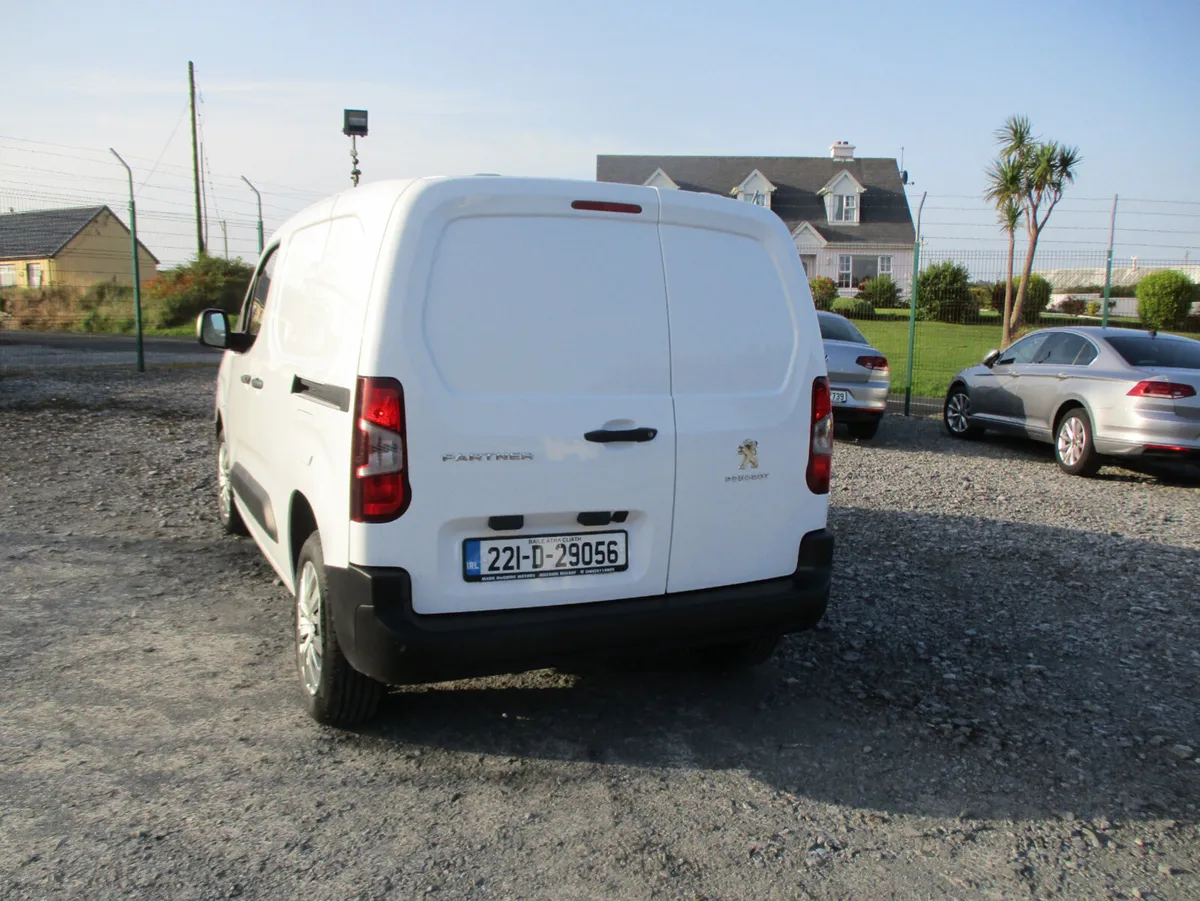 Peugeot Partner 2022 1,5 HDI 100 BHP ACTIVE PLUS - Image 2