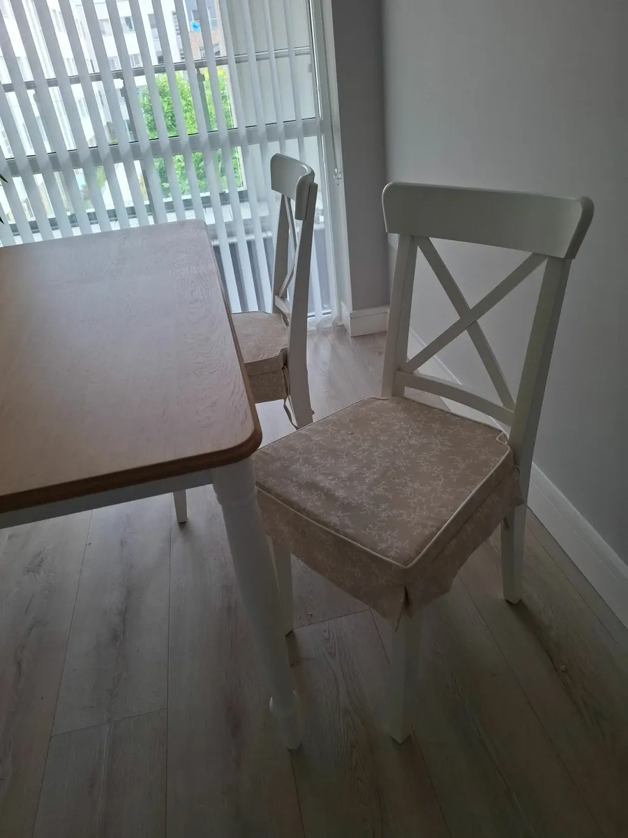 Dinning table and 4 chairs - Image 4