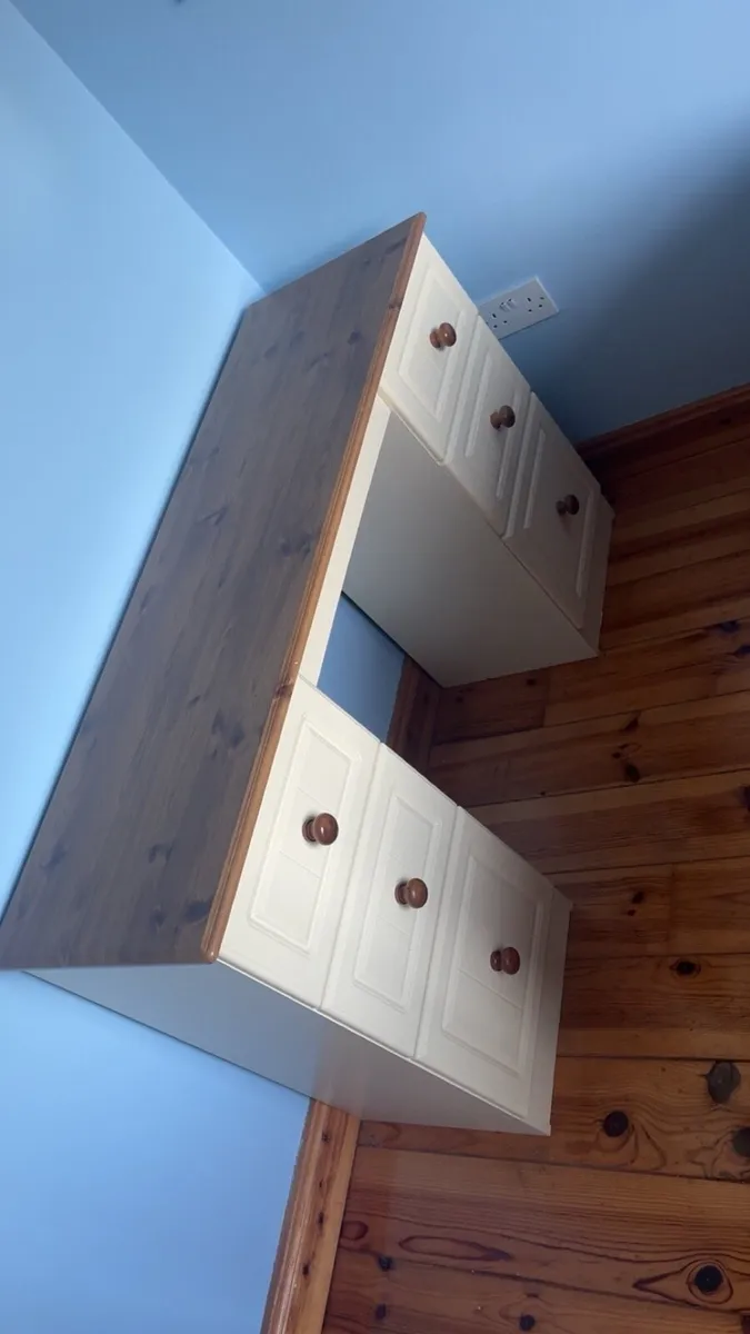 Bedroom Furniture Set - Image 3
