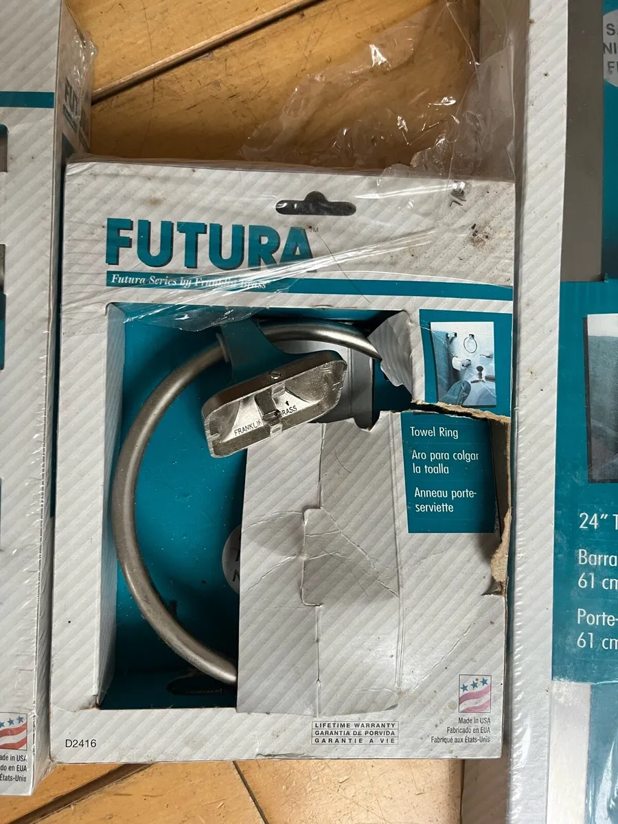 Bathroom Accessories - Image 3