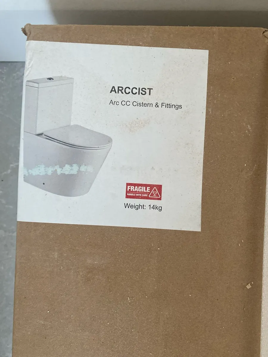 *Brand new* still in box - White Toilet - Image 2
