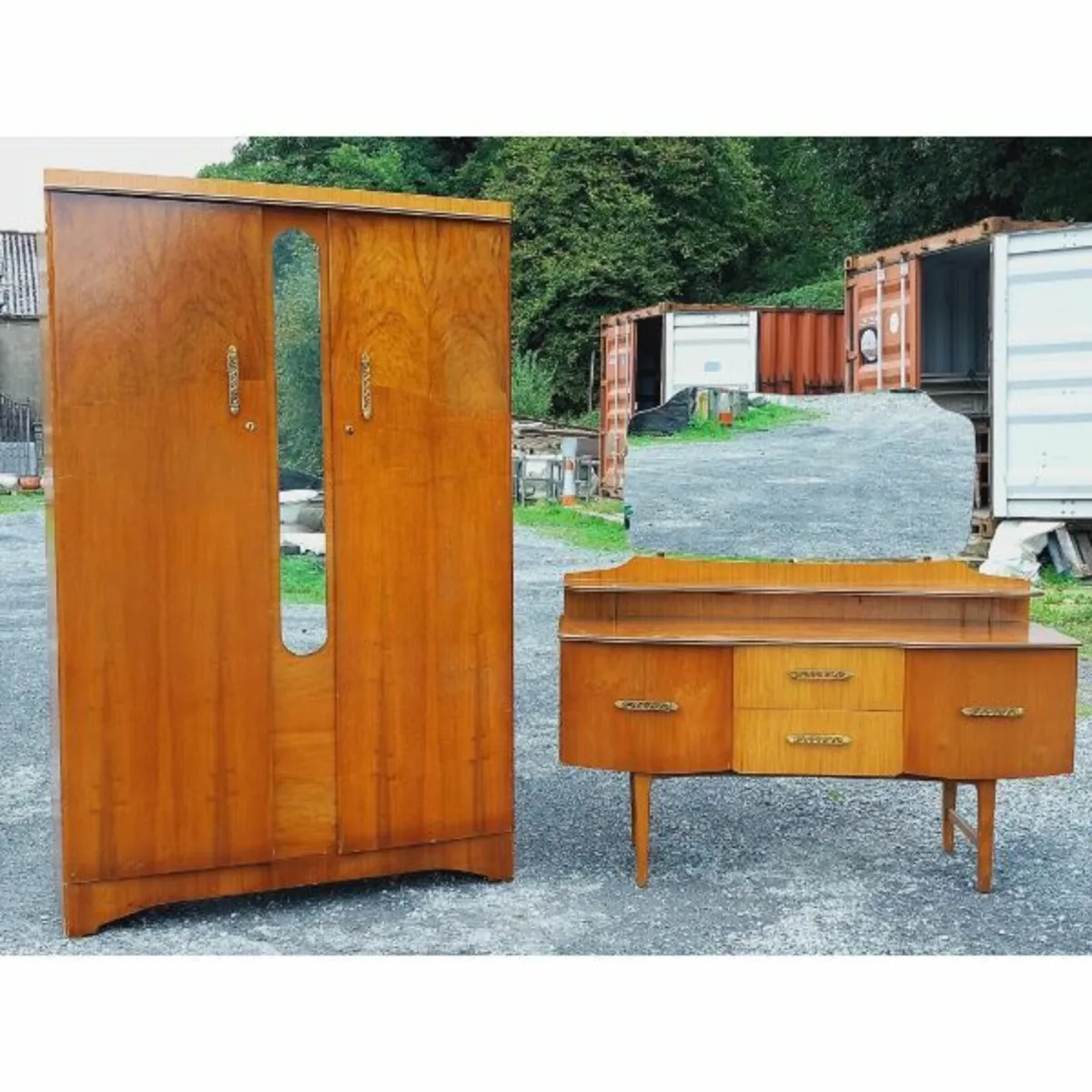 Mid Century Wardrobe and Dresser Set – KAS64 - Image 1