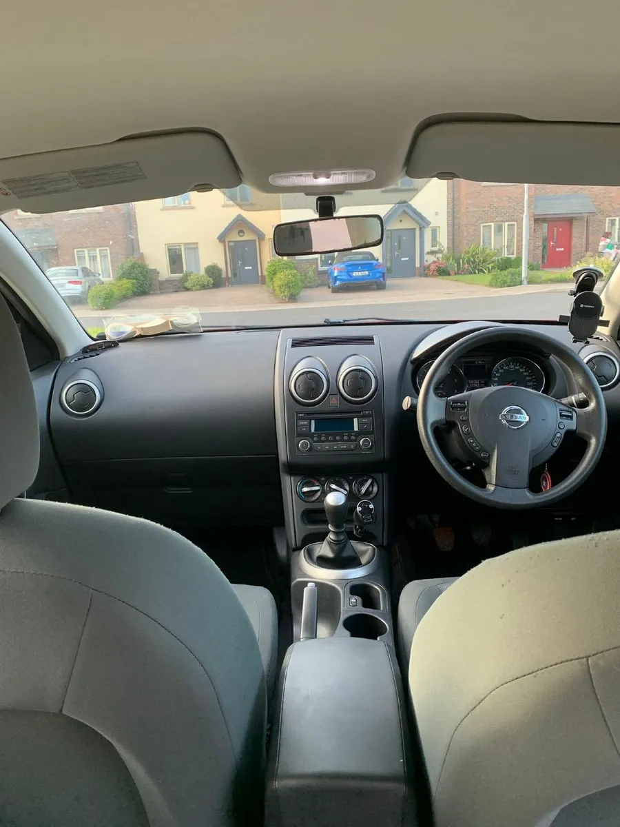 Nissan Qashqai 2012 - Image 4