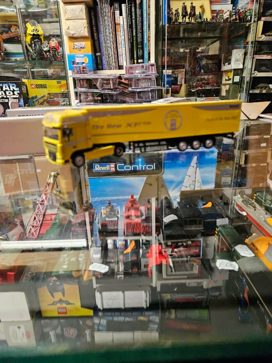 Corgi WSI DAF Tractor Unit and Trailer 1.87 - Image 3