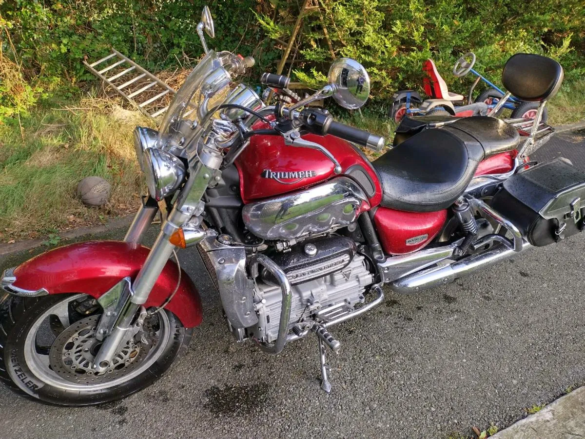 Triumph rocket 3 2004 - Image 2