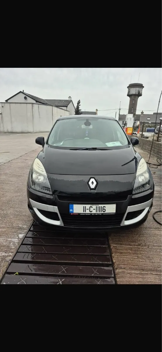 Renault Scenic 2011 - Image 1