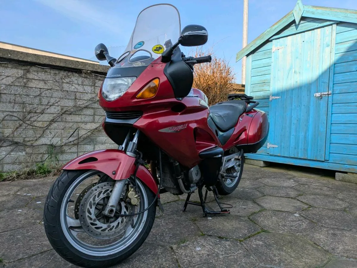 Honda Deauville 650 - Image 2