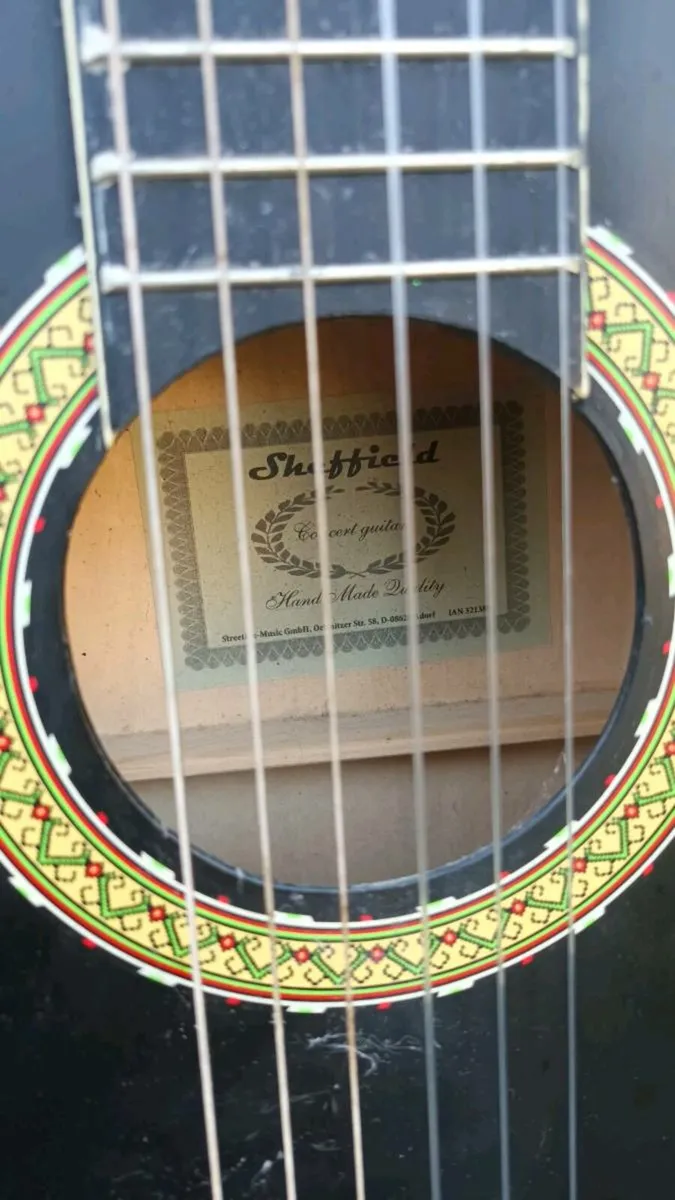 Sheffield guitar, German brand, tuned, D18 - Image 2