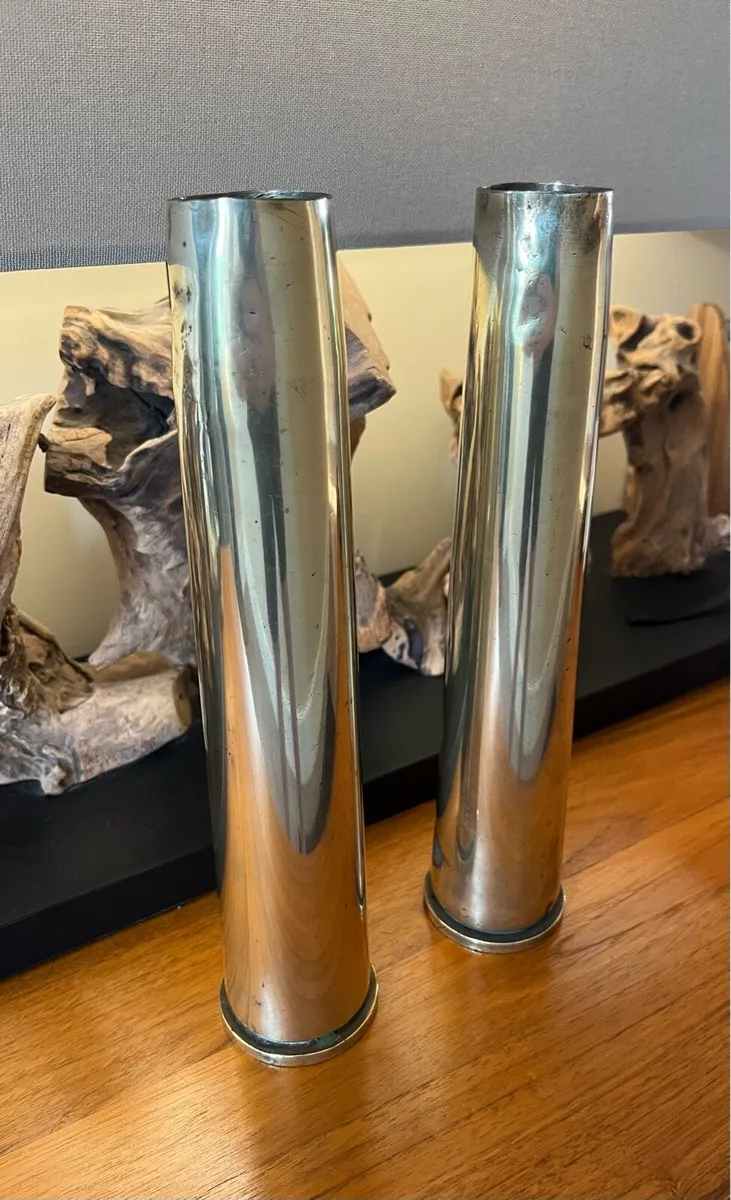 Vintage 40mm Brass Anti Aircraft Gun Shells - Image 2