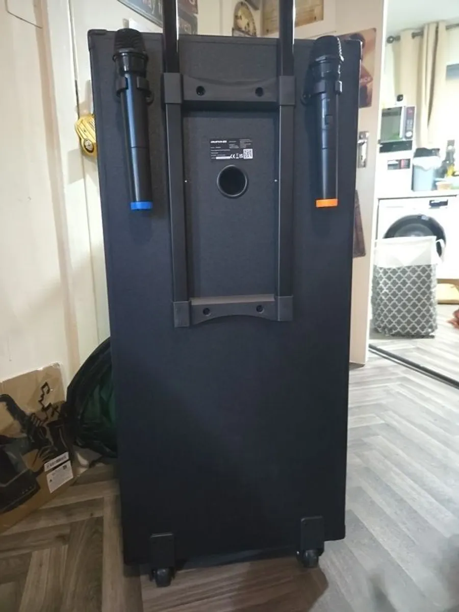 New tall Karaoke machine - Image 3