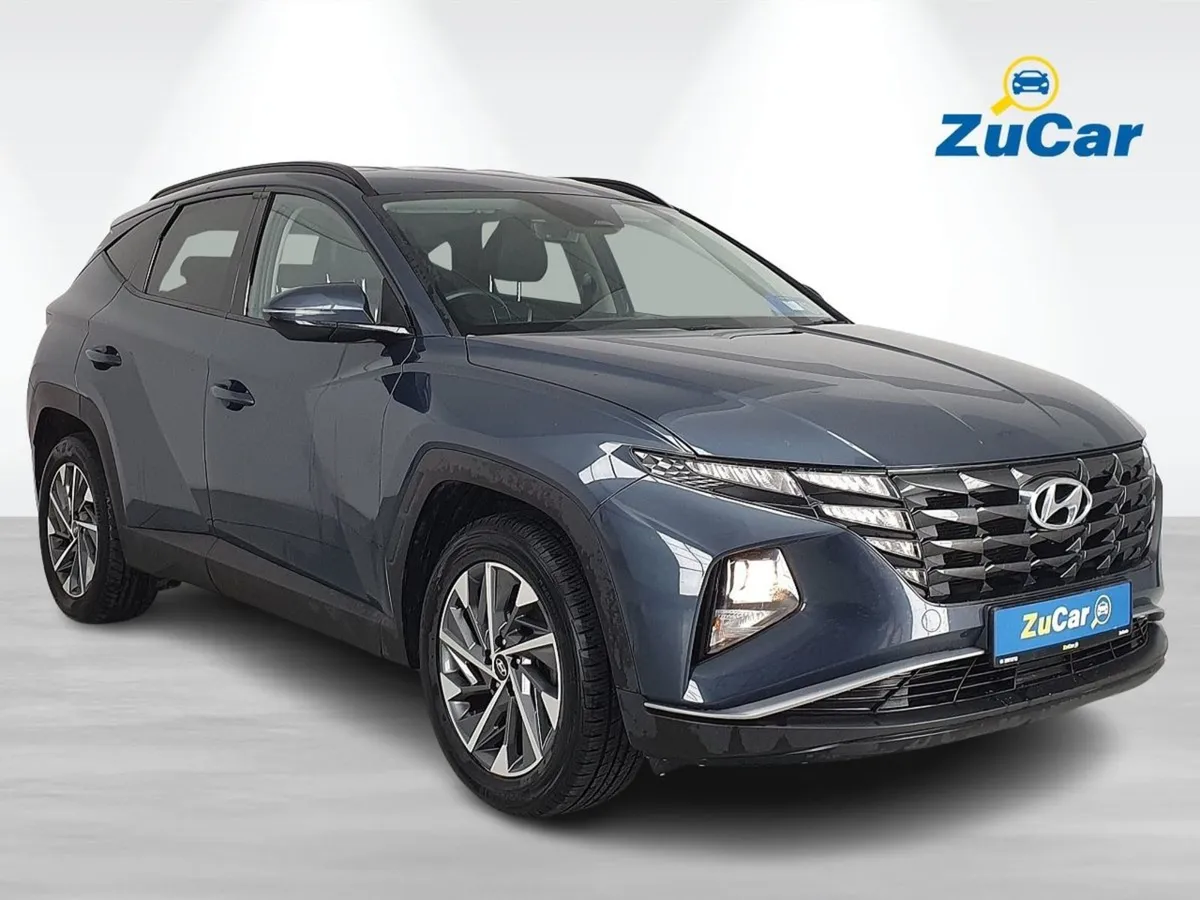 Hyundai Tucson  155 2WD Executive - Image 1