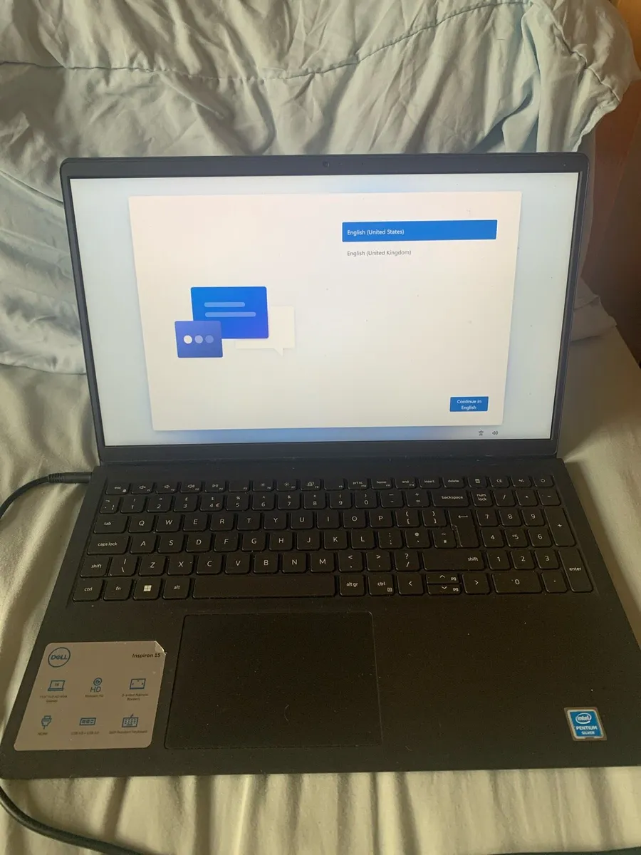 Dell Inspiron 15-3521 - Image 1