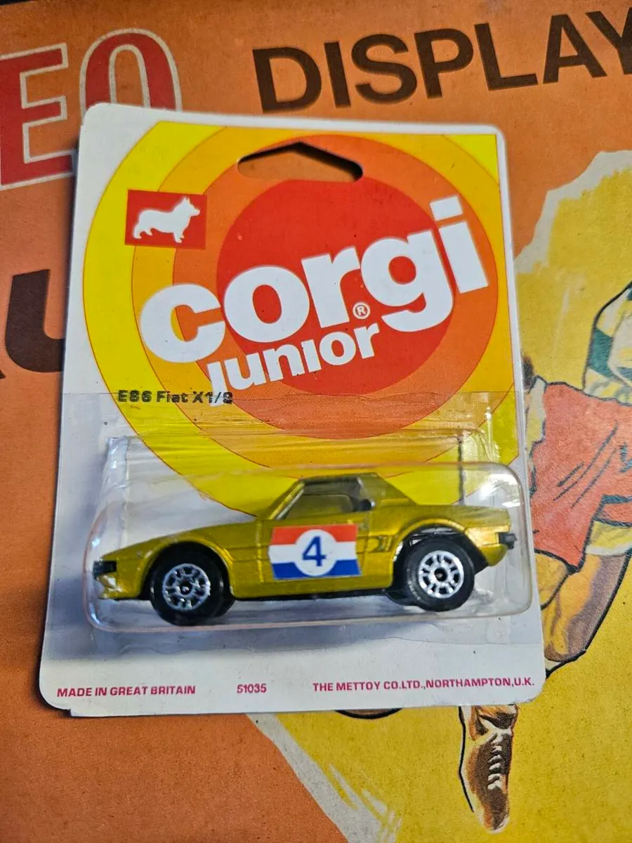 Corgi 1970's Fiat X19 - Image 2