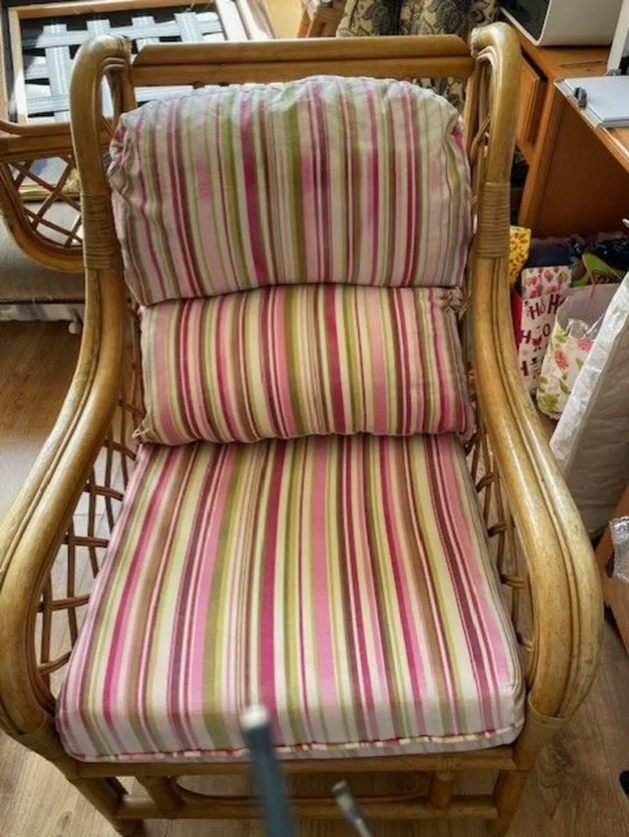 Household items - Image 1