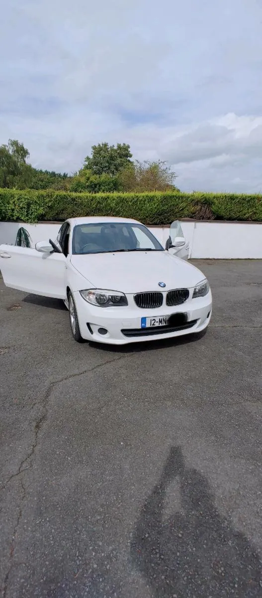 BMW 1- series 120i - Image 1