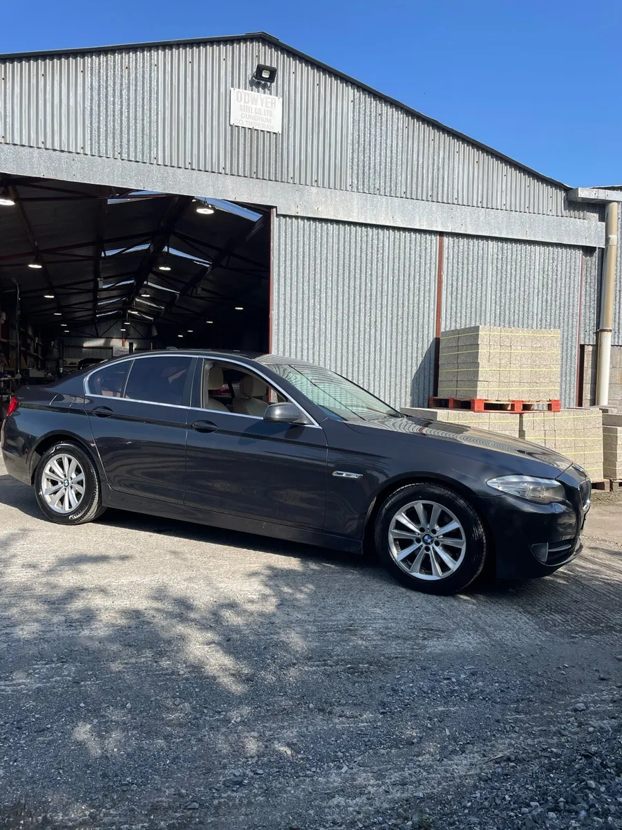 BMW 520d 2012 - Image 3