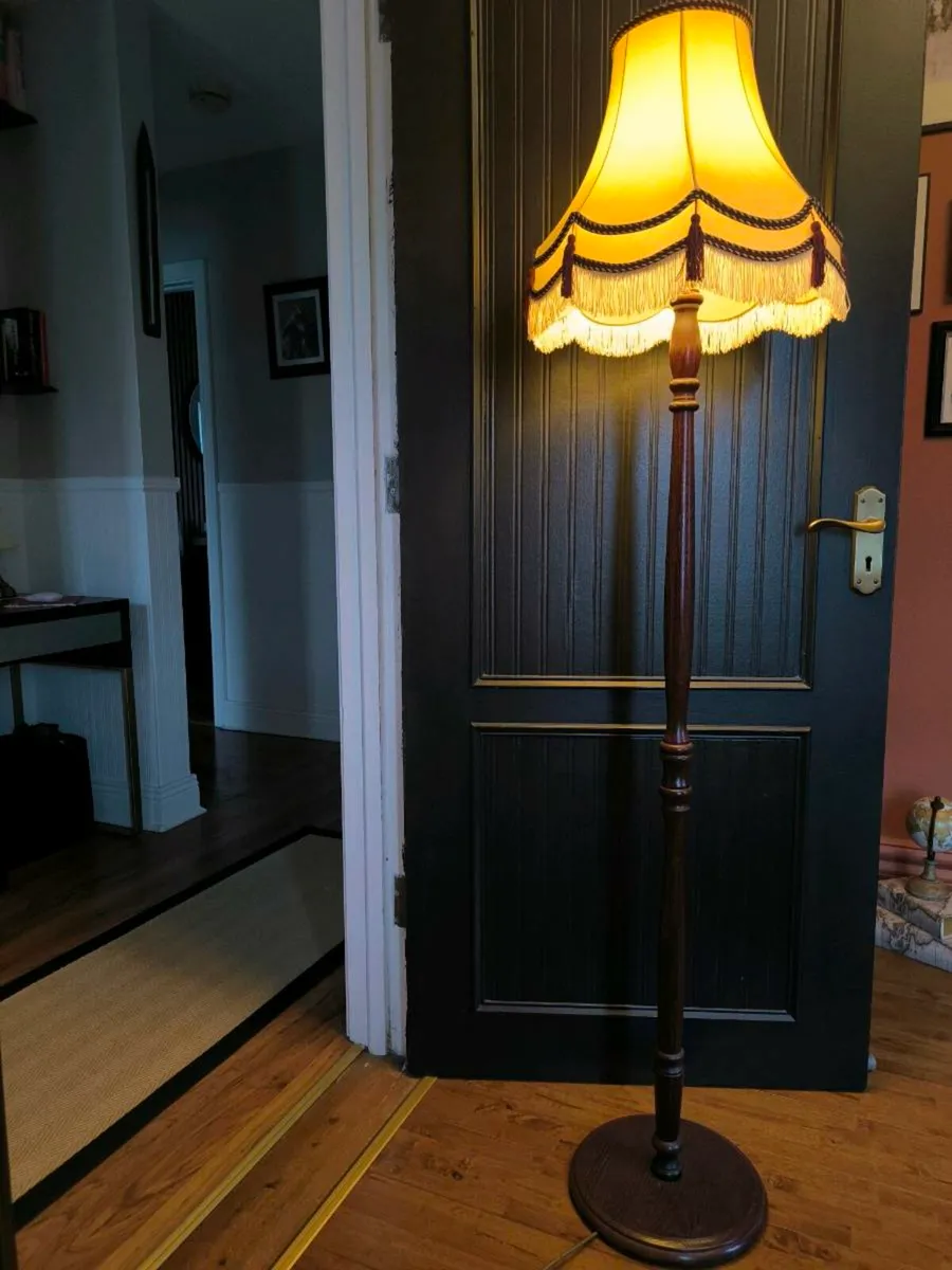 Tall lamp