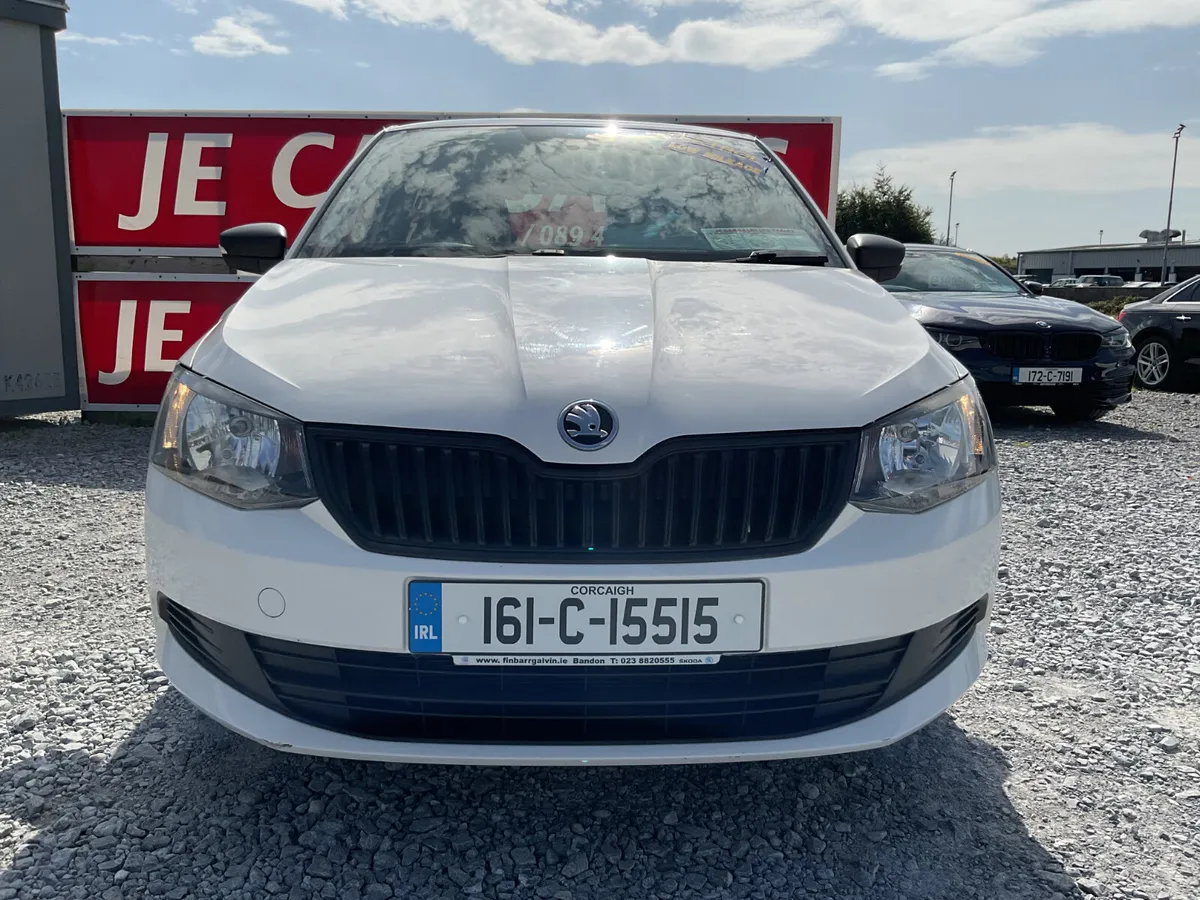 SKODA FABIA 1.2 PETROL 56,000 KMS SPOTLESS - Image 3